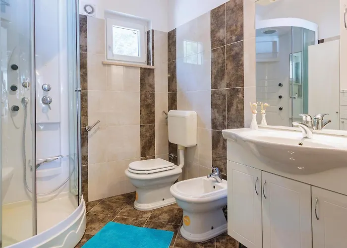 בית נופש 3 Bedroom Amazing In Sikici *